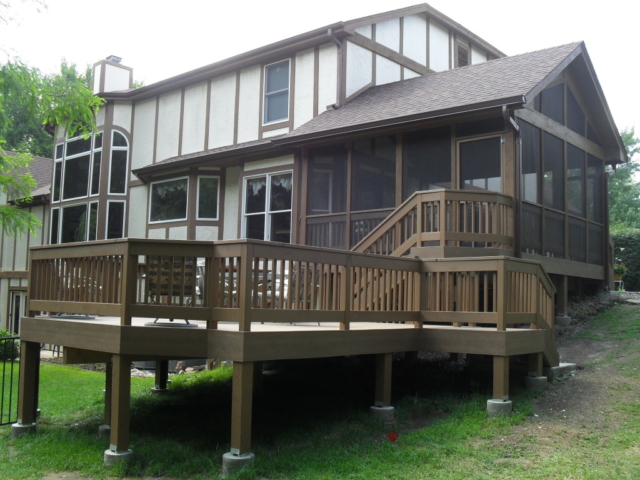 Screen Room and Composite Evergrain Deck
